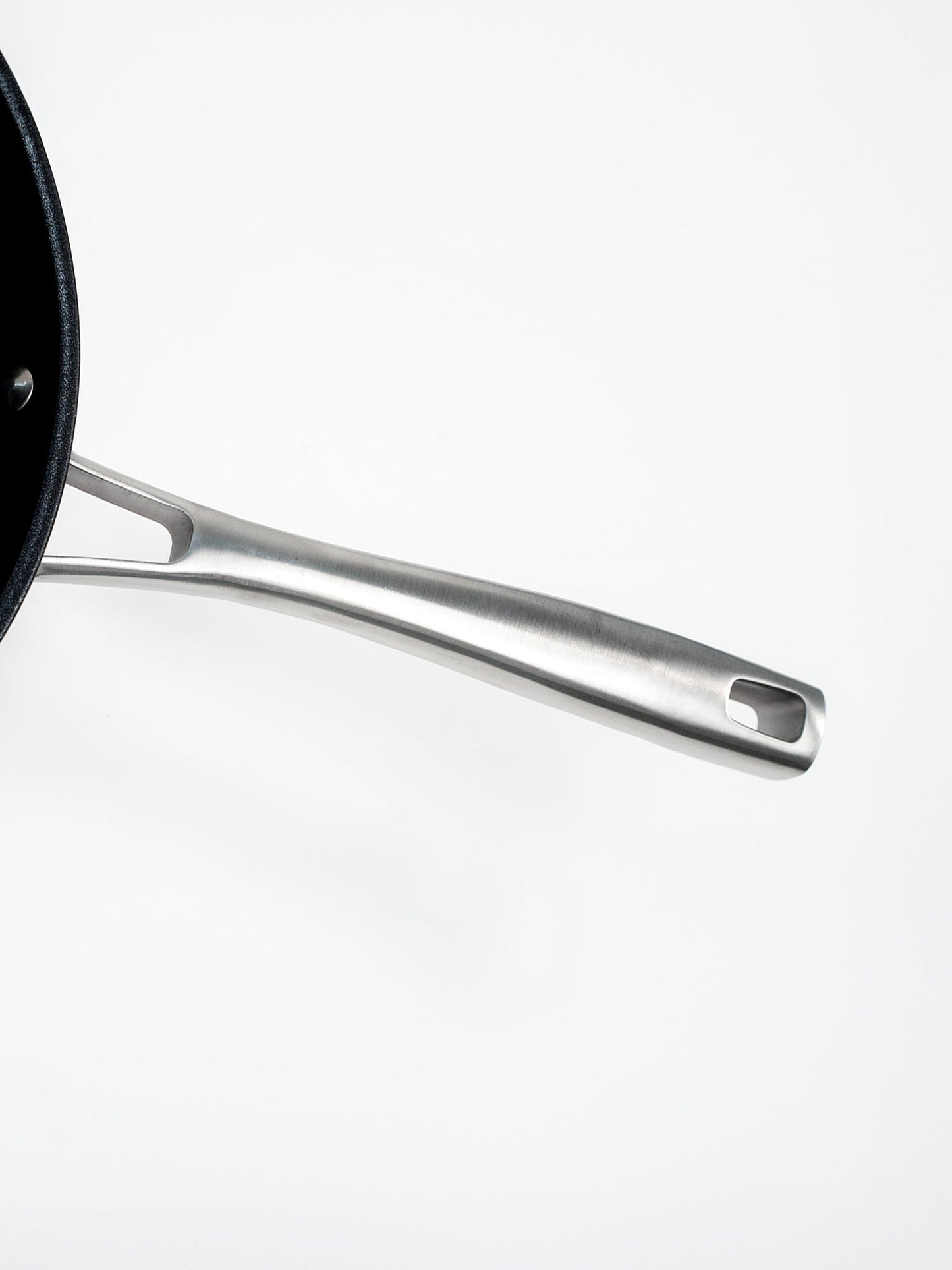 SKK Lightweight frying pan non-stick coating and rim - detail