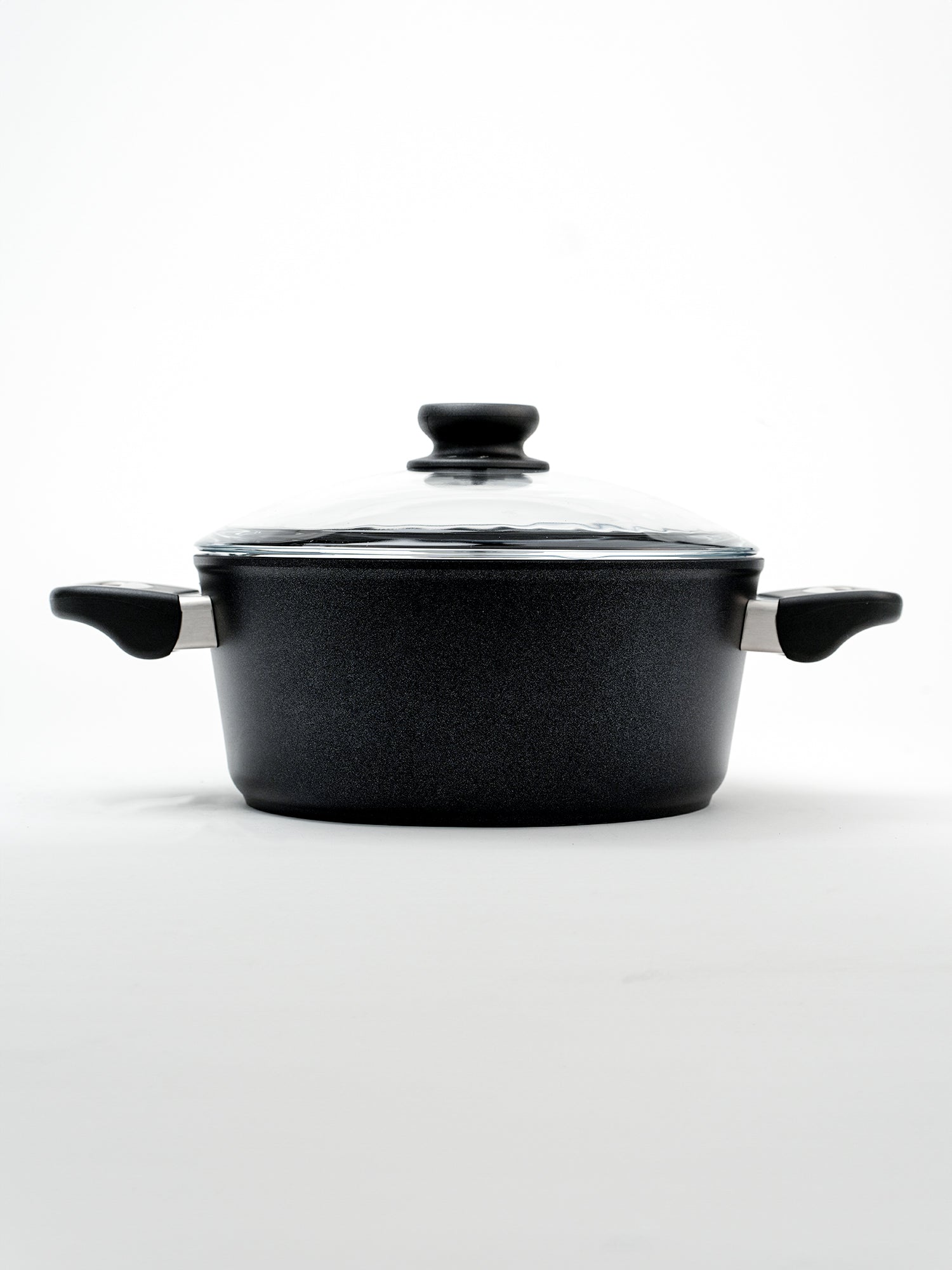 SKK Lightweight cooking pot with glass lid and side handles - side view