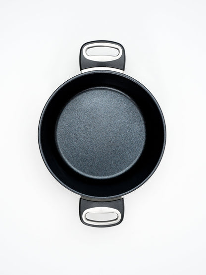 SKK Lightweight cooking pot with glass lid - top view
