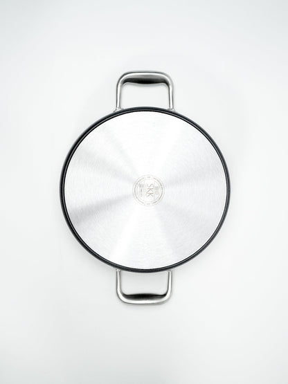 SKK Lightweight round serving pan thermal base - bottom view