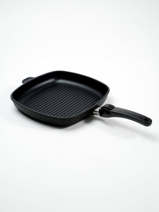 SKK The Classic German Titanium Square Grill — hand-cast aluminium, made in Germany